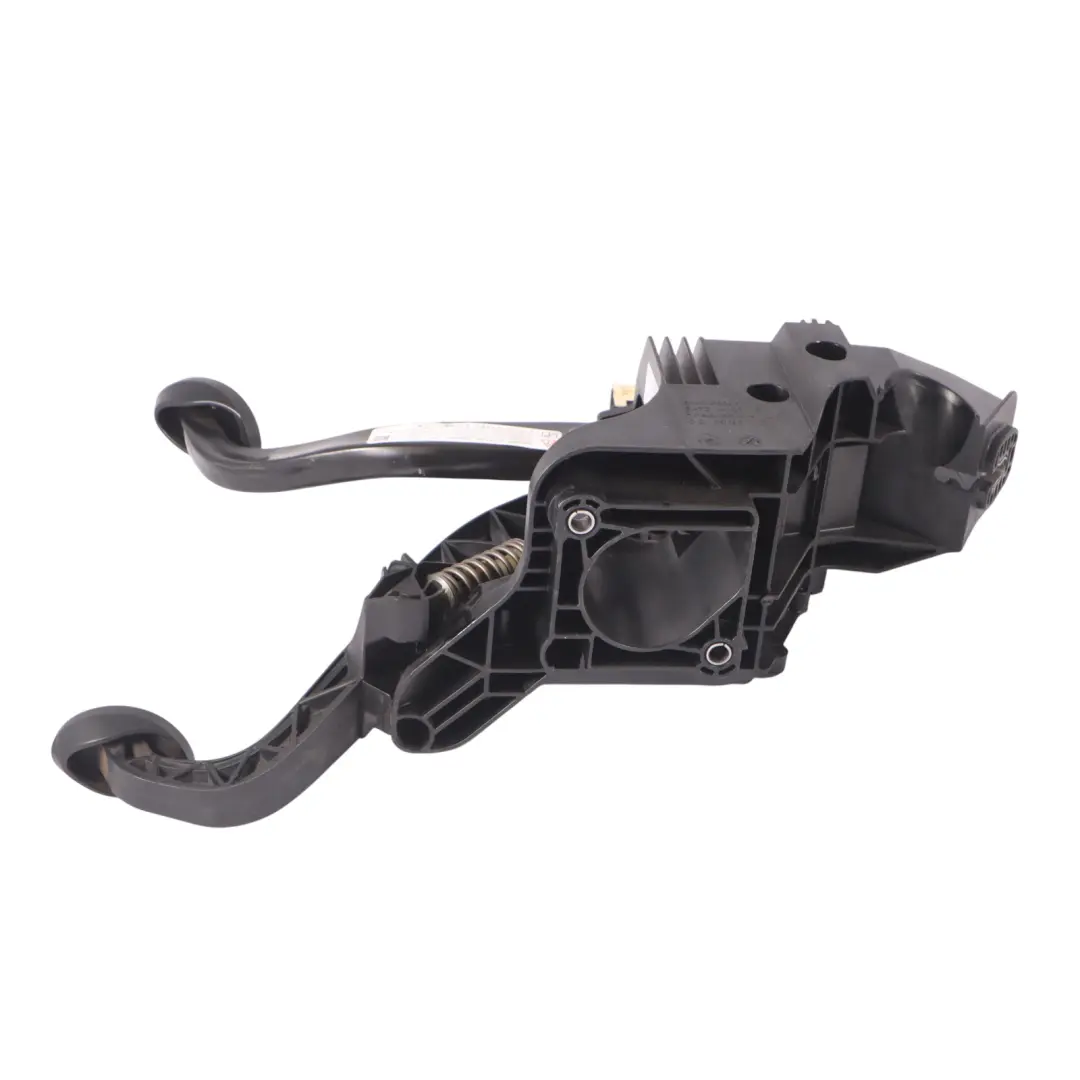 Brake Clutch Pedal Set Complete Assembly 6870830 to Mini Cooper F55 F56 F57 with Part number 3414593 Mini Cooper F55 F56 F57 Brake Clutch Pedal Set Complete Assembly 6870830 - SKU rhd-6870830 - Part number 3414593