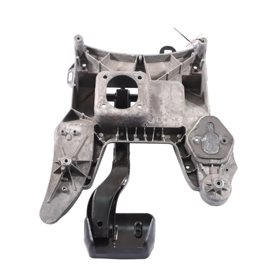 Volkswagen Toureg 7L Brake Pedal Acceleration Pedal Mount Automatic - SKU RHD-7L0723117A - Part number 7L0723117A