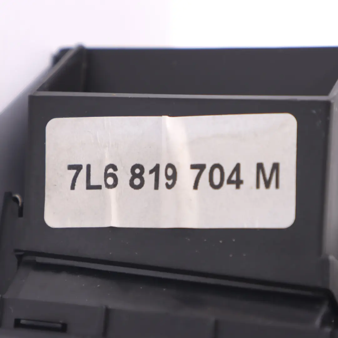 7L Front Dashboard Left N/S Side Air Vent Grill 7L6819704M to Volkswagen Touareg with Part number 7L6819704K Volkswagen Touareg 7L Front Dashboard Left N/S Side Air Vent Grill 7L6819704M - SKU RHD-7L6819704K - Part number 7L6819704K