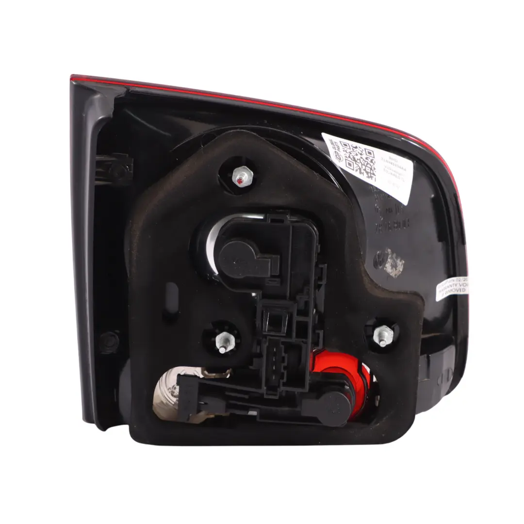 7L Light Trunk Lid Boot Tailgate Lamp Rear Right O/S to VW Touareg with Part number 7L6945094AA VW Touareg 7L Light Trunk Lid Boot Tailgate Lamp Rear Right O/S - SKU RHD-7L6945094AA - Part number 7L6945094AA