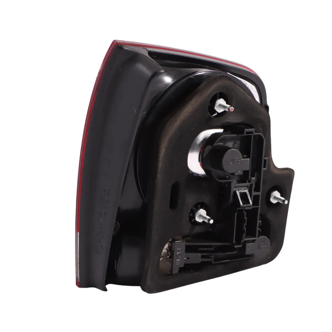 7L Light Trunk Lid Boot Tailgate Lamp Rear Right O/S to VW Touareg with Part number 7L6945094AA VW Touareg 7L Light Trunk Lid Boot Tailgate Lamp Rear Right O/S - SKU RHD-7L6945094AA - Part number 7L6945094AA