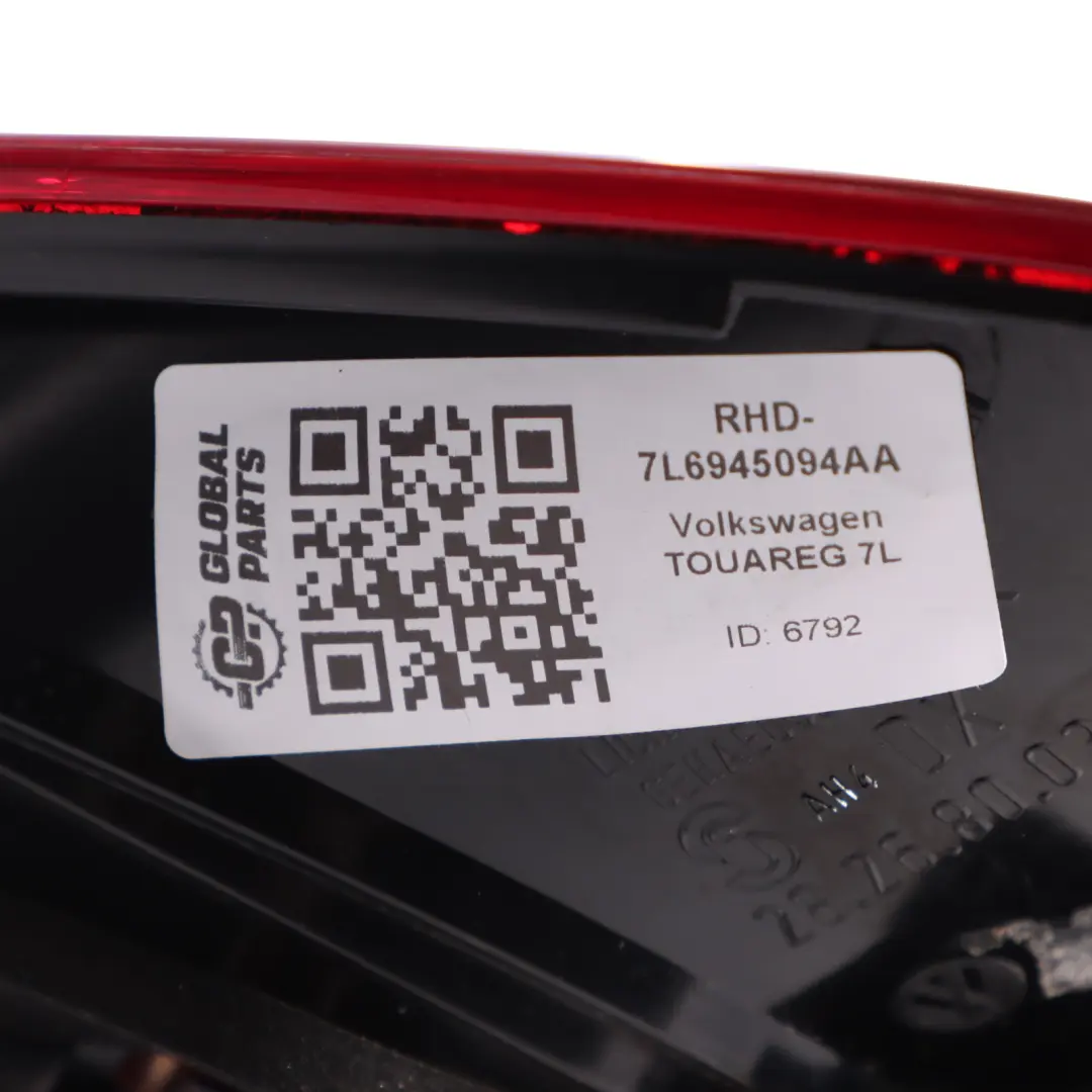 7L Light Trunk Lid Boot Tailgate Lamp Rear Right O/S to VW Touareg with Part number 7L6945094AA VW Touareg 7L Light Trunk Lid Boot Tailgate Lamp Rear Right O/S - SKU RHD-7L6945094AA - Part number 7L6945094AA