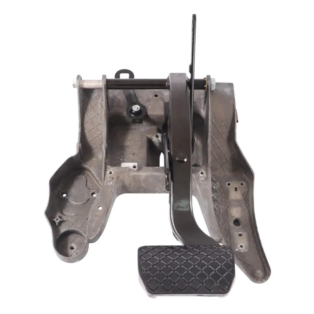 Audi Q7 4L Brake Pedal Bracket Mount Holder Support 7L8723031C - SKU RHD-7L8723117A - Part number 7L8723117A