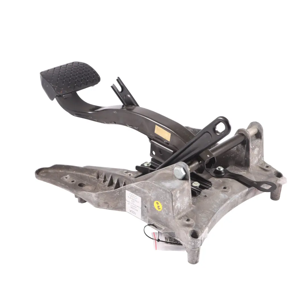 Audi Q7 4L Brake Pedal Bracket Mount Holder Support 7L8723031C - SKU RHD-7L8723117A - Part number 7L8723117A