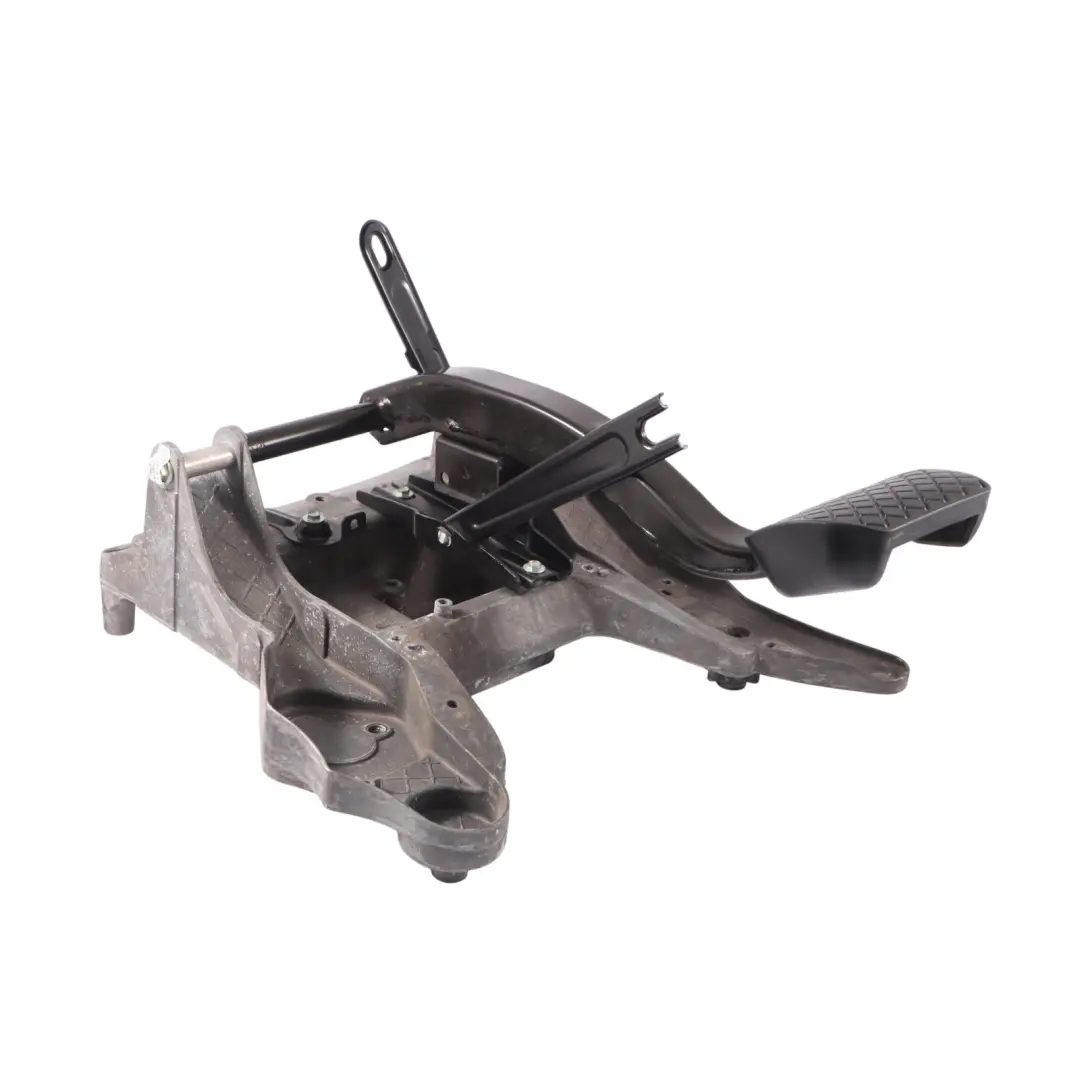 Brake Pedal Bracket Mount Holder Support 7L8723031C to Audi Q7 4L with Part number 7L8723117A Audi Q7 4L Brake Pedal Bracket Mount Holder Support 7L8723031C - SKU RHD-7L8723117A - Part number 7L8723117A