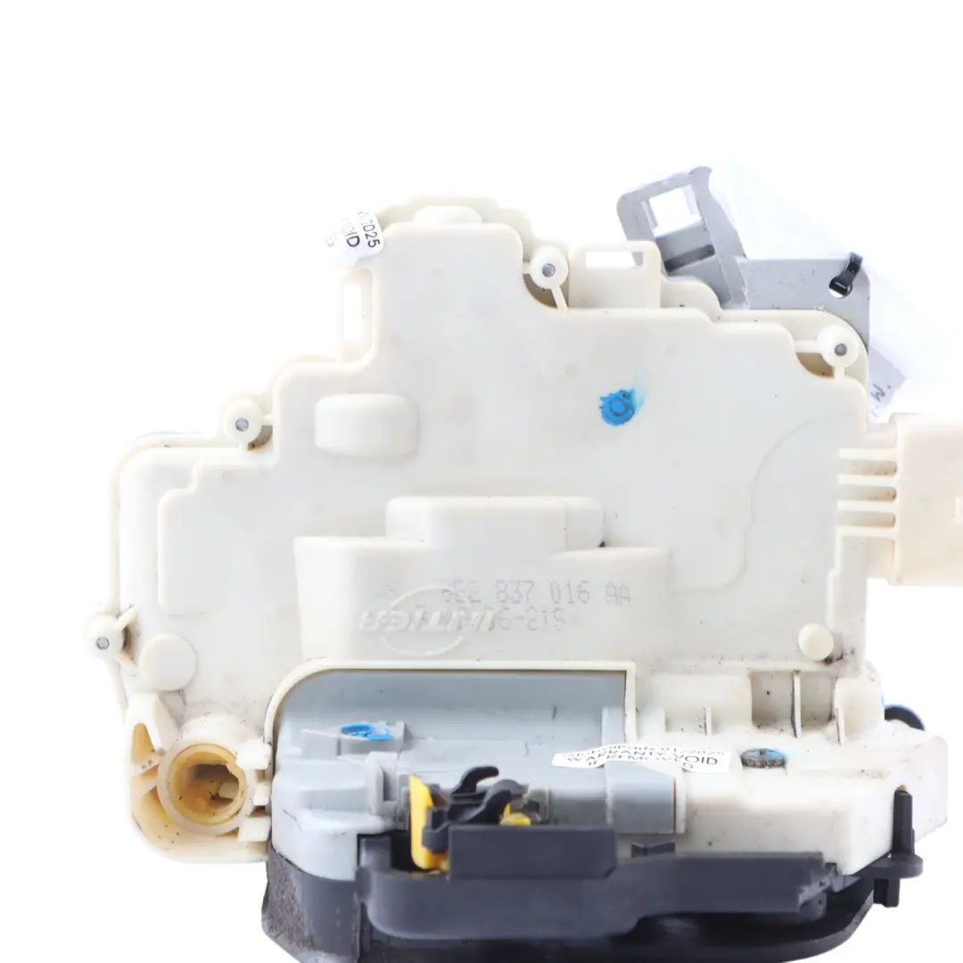 Door Lock Front Right O/S Latch Catch Actuator Mechanism to Audi A4 B7 with Part number 8E2837016AA Audi A4 B7 Door Lock Front Right O/S Latch Catch Actuator Mechanism - SKU rhd-8E2837016AA - Part number 8E2837016AA