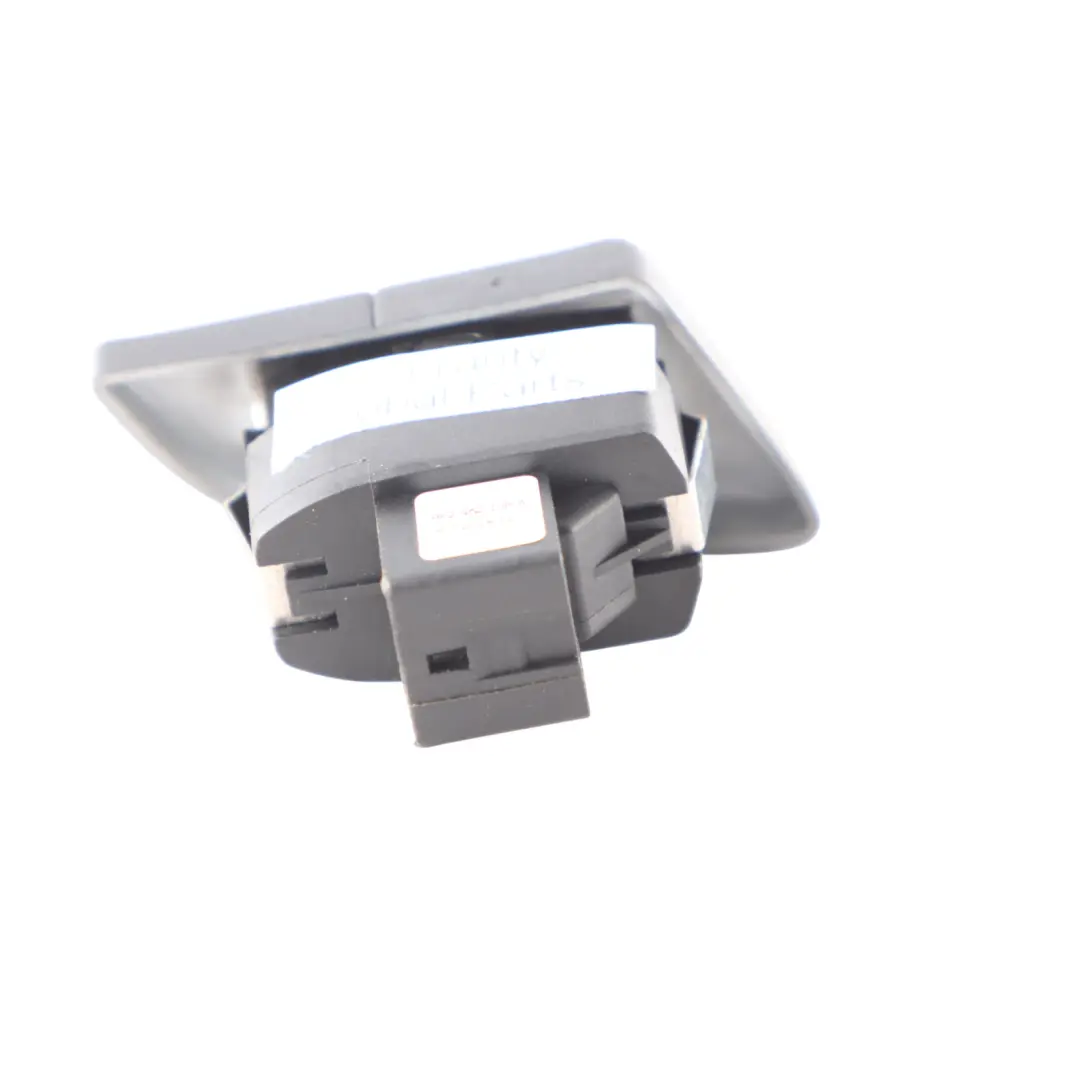 Central Door Lock Locking Switch Button Right O/S to Audi A4 B8 with Part number 8K2962108A Audi A4 B8 Central Door Lock Locking Switch Button Right O/S - SKU RHD-8K2962108A - Part number 8K2962108A