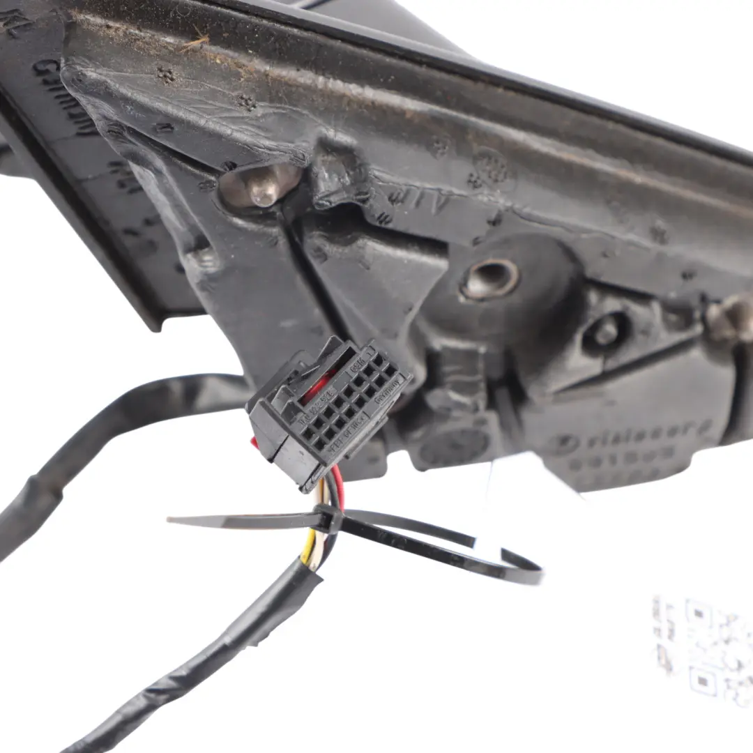 Wing Mirror Left N/S Door Lava Grey Z7L to Audi A3 8P Electric with Part number 8P2858531GB Audi A3 8P Electric Wing Mirror Left N/S Door Lava Grey Z7L - SKU RHD-8P2858531GB-LAG - Part number 8P2858531GB