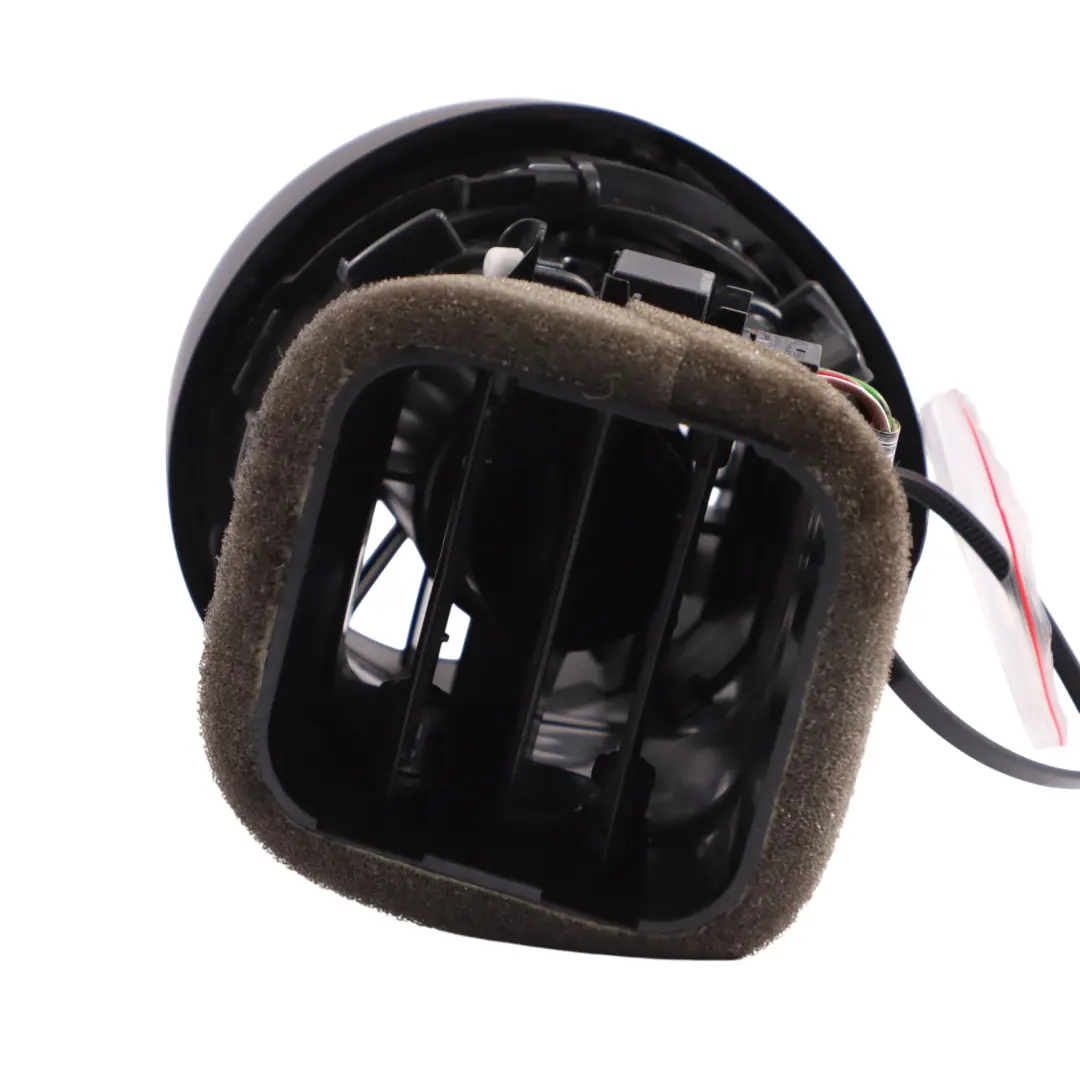 Dashboard Dash Heater Air Vent Right O/S to Audi TT FV with Part number 8S2820902 Audi TT FV Dashboard Dash Heater Air Vent Right O/S - SKU RHD-8S2820902 - Part number 8S2820902