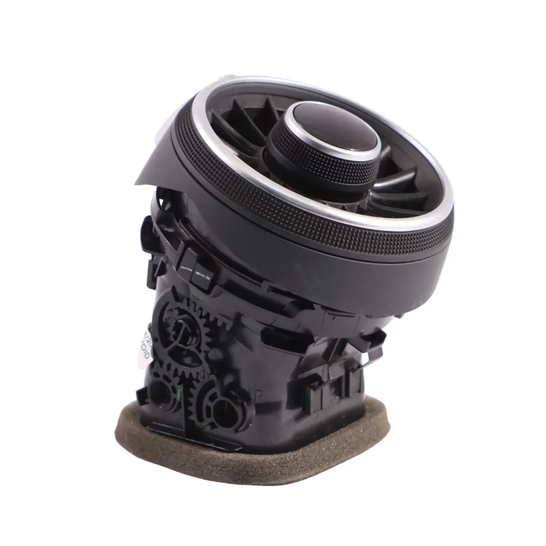 Dashboard Dash Heater Air Vent Right O/S to Audi TT FV with Part number 8S2820902 Audi TT FV Dashboard Dash Heater Air Vent Right O/S - SKU RHD-8S2820902 - Part number 8S2820902