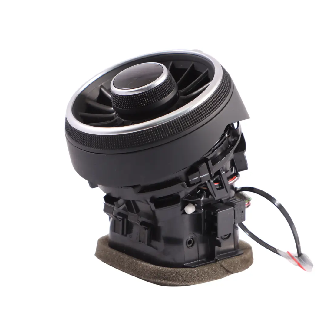 Dashboard Dash Heater Air Vent Right O/S to Audi TT FV with Part number 8S2820902 Audi TT FV Dashboard Dash Heater Air Vent Right O/S - SKU RHD-8S2820902 - Part number 8S2820902