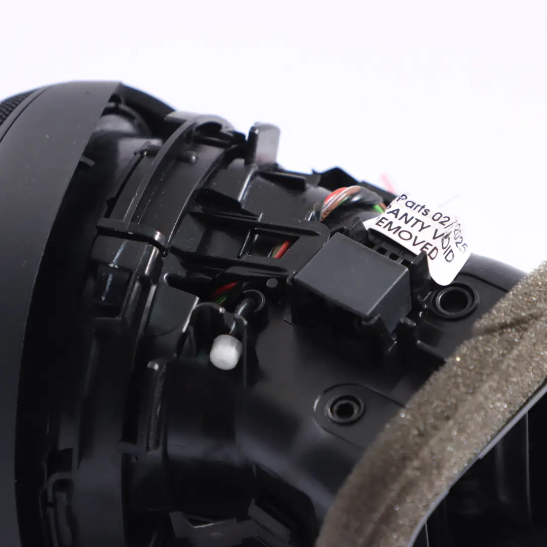 Dashboard Dash Heater Air Vent Centre Left N/S to Audi TT FV with Part number 8S2820951 Audi TT FV Dashboard Dash Heater Air Vent Centre Left N/S - SKU RHD-8S2820951 - Part number 8S2820951