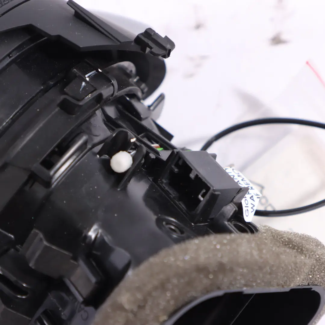 Dashboard Dash Heater Air Vent Centre Right O/S to Audi TT FV with Part number 8S2820952 Audi TT FV Dashboard Dash Heater Air Vent Centre Right O/S - SKU RHD-8S2820952 - Part number 8S2820952