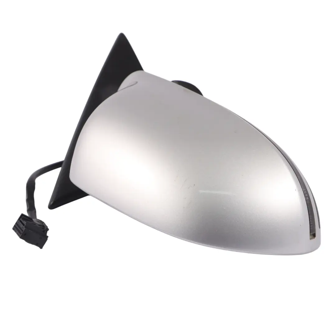 Door Wing Mirror Base Front Right O/S Ice Silver X7W to Audi A5 S5 8T with Part number 8T2857410D Audi A5 S5 8T Door Wing Mirror Base Front Right O/S Ice Silver X7W - SKU RHD-8T2857410D-ICS - Part number 8T2857410D