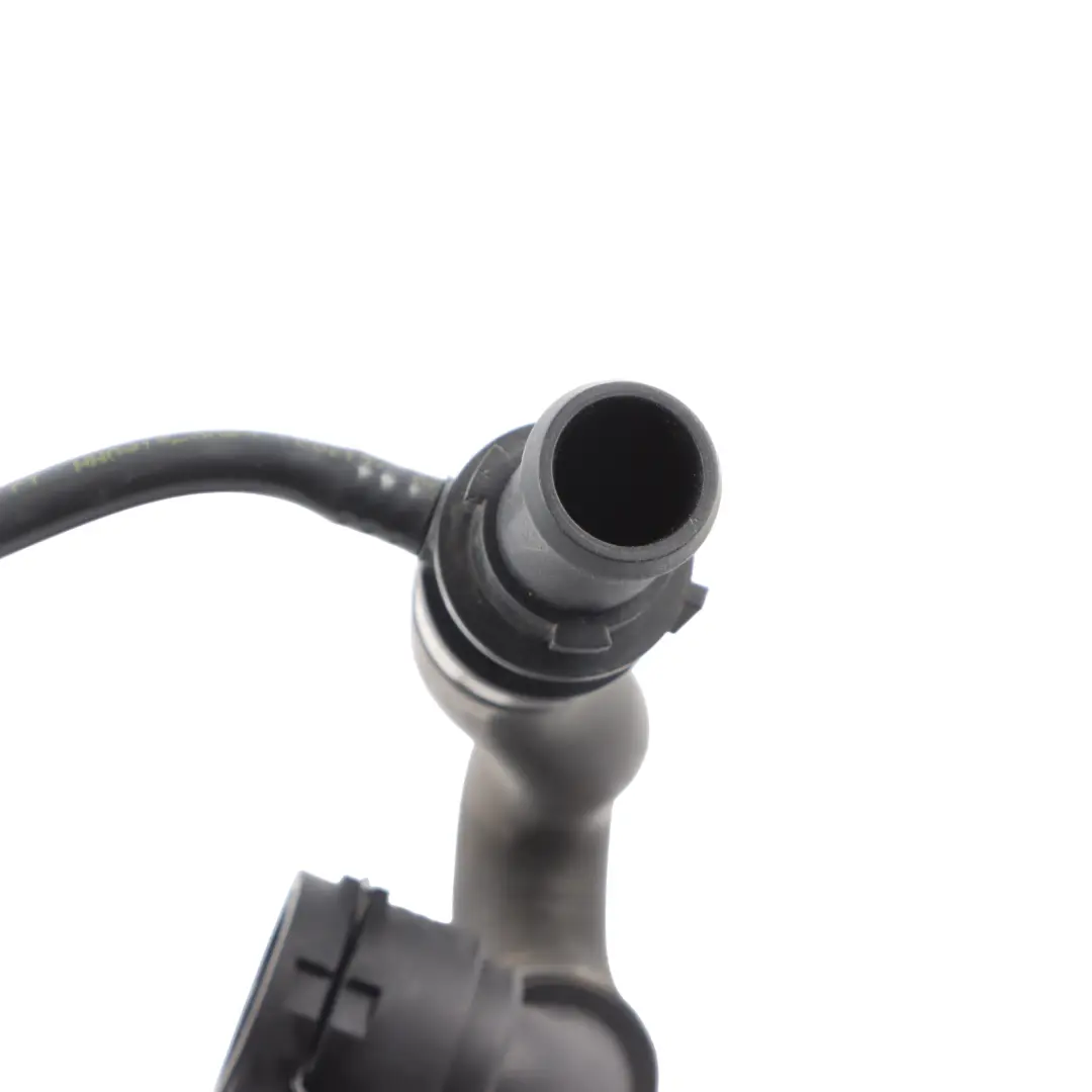 Durite De Refroidissement Par Eau Pour pour Audi A4 B9 A5 F5 à propos du numéro de pièce 8W2122109E Audi A4 B9 A5 F5 Durite De Refroidissement Par Eau Pour - SKU RHD-8W2122109E - Numéro de pièce 8W2122109E