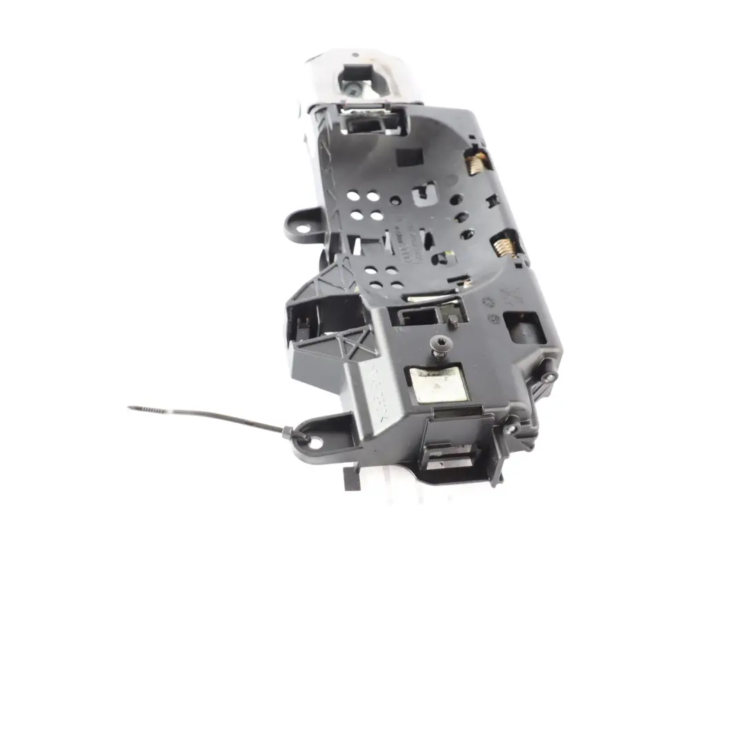 Front Door Handle Audi A4 B9 A5 F5 Bracket Mounting Bar Right O/S to with Part number 8W2837812A Front Door Handle Audi A4 B9 A5 F5 Bracket Mounting Bar Right O/S - SKU RHD-8W2837812A - Part number 8W2837812A