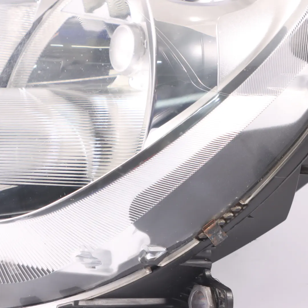 Headlight Lamp White Turn Indicator Left N/S to MINI Countryman R60 R61 with Part number 9801031 MINI Countryman R60 R61 Headlight Lamp White Turn Indicator Left N/S - SKU rhd-9801031-1 - Part number 9801031