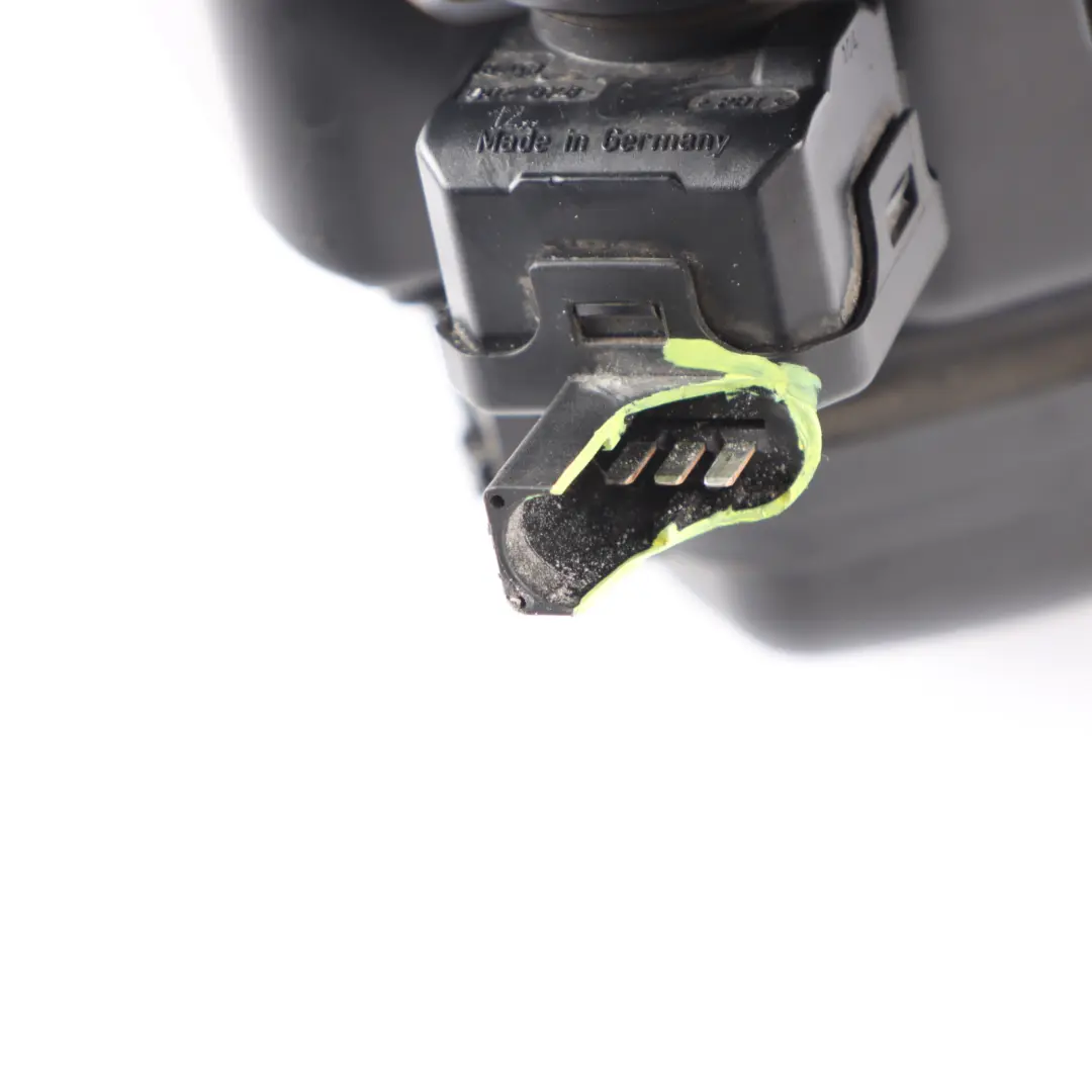 Headlight Headlamp Front Lamp Right O/S to Mercedes ML W163 with Part number A1638204861 Mercedes ML W163 Headlight Headlamp Front Lamp Right O/S - SKU rhd-A1638204861 - Part number A1638204861