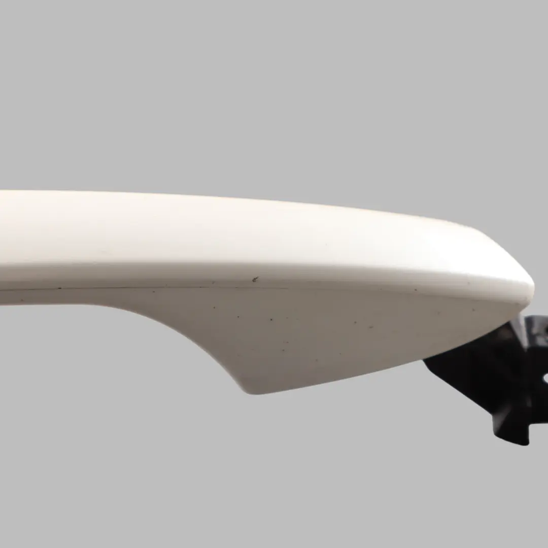 Mercedes W204 Front Grab Handle Door Right O/S Diamond White Metalic 799 - SKU RHD-A2047600270-DWM - Part number A2047600270
