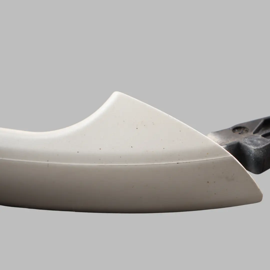 Mercedes W204 Front Grab Handle Door Right O/S Diamond White Metalic 799 - SKU RHD-A2047600270-DWM - Part number A2047600270