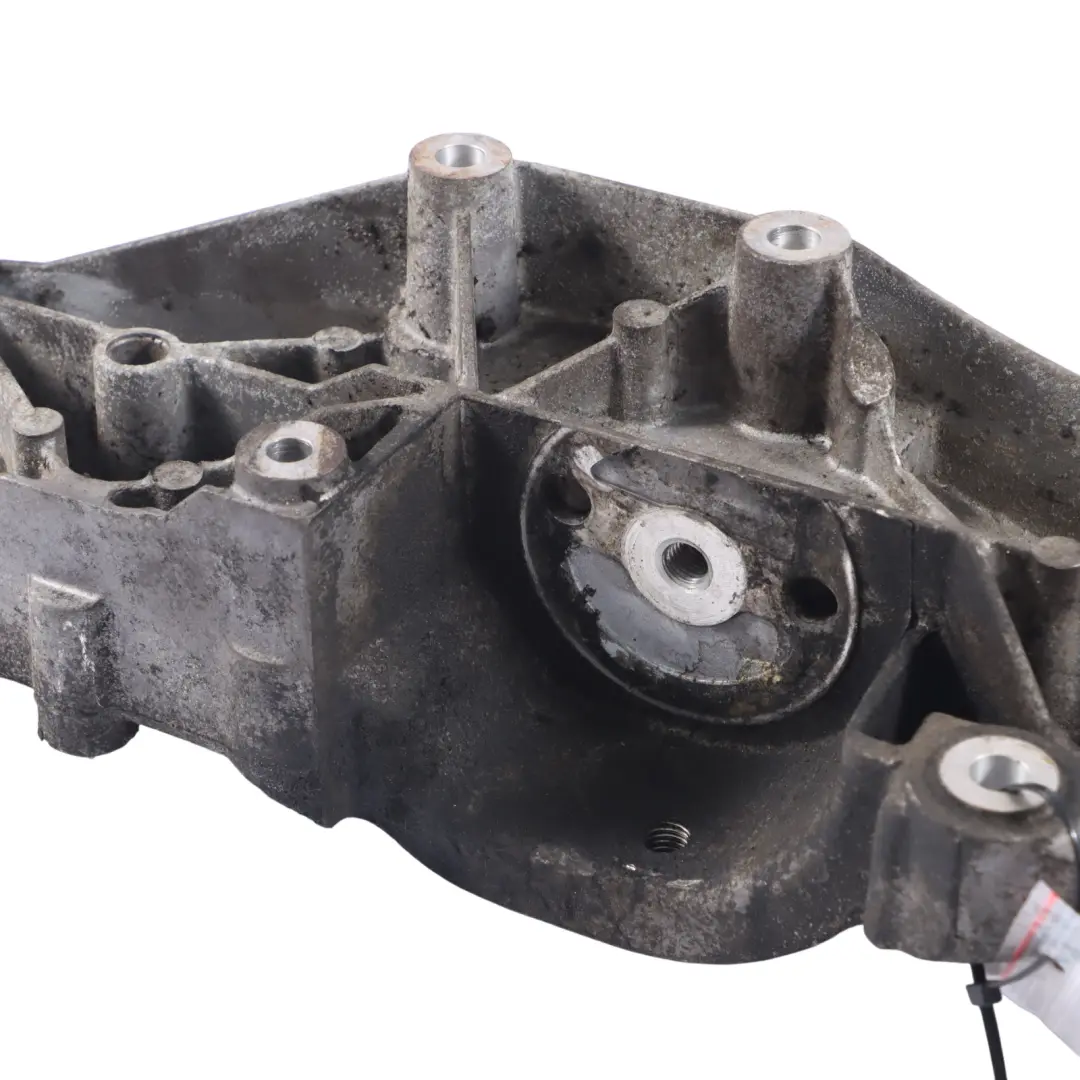 Supporto staffa di montaggio motore diesel per Ford Transit 2.4 TDCI con numero di parte YC1F-10K019-BA Ford Transit 2.4 TDCI Supporto staffa di montaggio motore diesel - SKU YC1F-10K019-BA - Numero di parte YC1F-10K019-BA