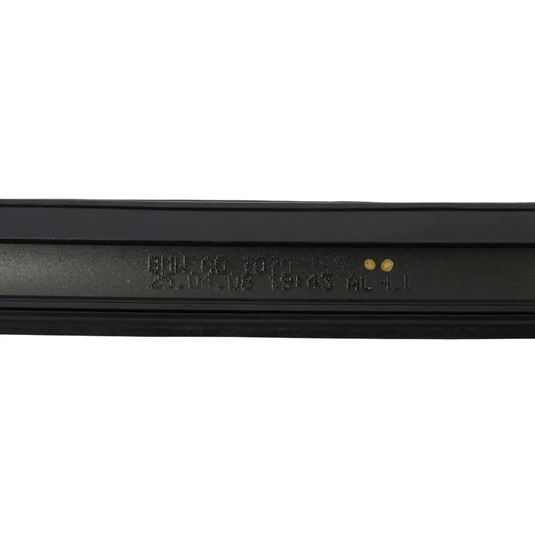 BMW E60 Listwa Dachowa Lewa Schwarz II Czarna - 668 - SKU 0031141-SCH - Numer Części 7070195