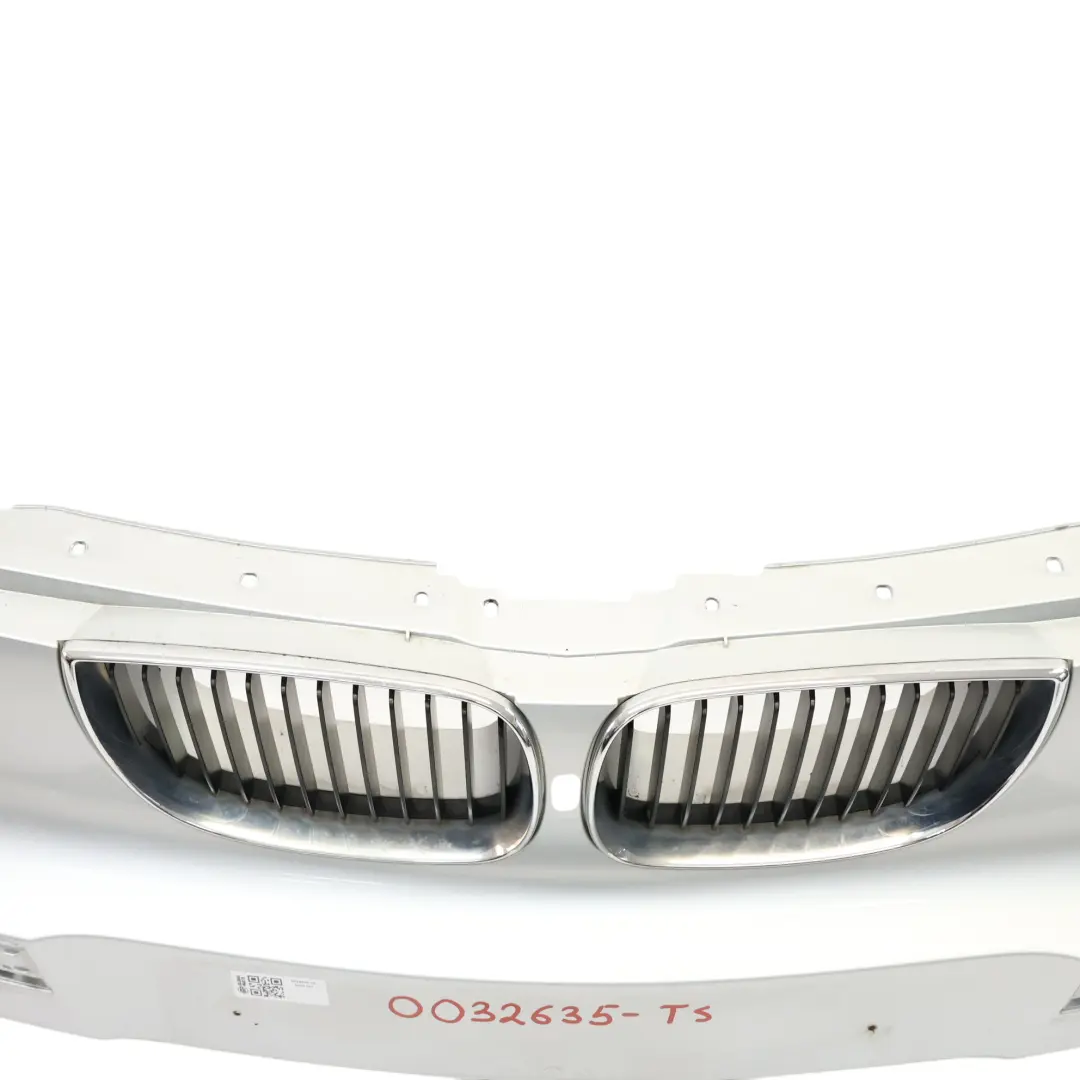 Zderzak Przedni Titansilber Srebrny Metalik - 354 do BMW E87 o numerze 0032635 BMW E87 Zderzak Przedni Titansilber Srebrny Metalik - 354 - SKU 0032635-TS - Numer Części 0032635