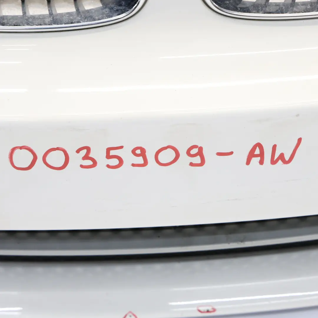 Complete Front Bumper Trim PDC Alpinweiss White 3 - 300 to BMW E81 E87 LCI with Part number 0035909 BMW E81 E87 LCI Complete Front Bumper Trim PDC Alpinweiss White 3 - 300 - SKU 0035909-AW - Part number 0035909