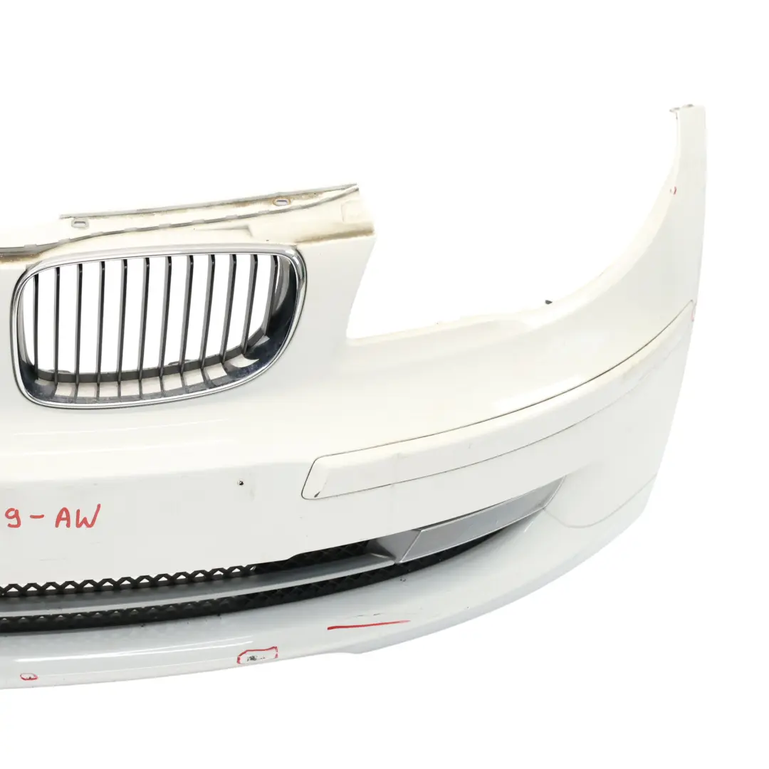 Complete Front Bumper Trim PDC Alpinweiss White 3 - 300 to BMW E81 E87 LCI with Part number 0035909 BMW E81 E87 LCI Complete Front Bumper Trim PDC Alpinweiss White 3 - 300 - SKU 0035909-AW - Part number 0035909