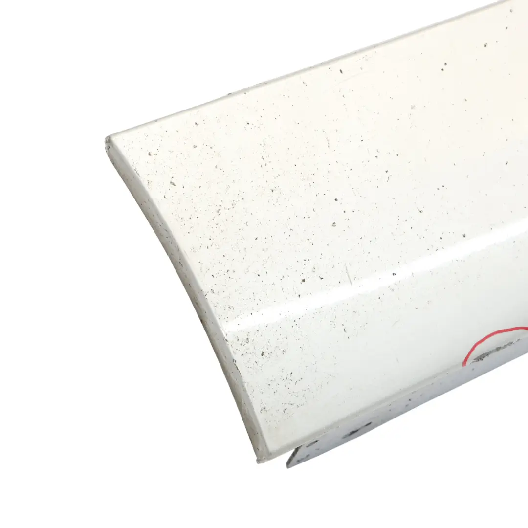 Baguette de seuil Jupe latérale droite Titansilber Silver- 354 pour BMW E90 E91 LCI à propos du numéro de pièce 0037060 BMW E90 E91 LCI Baguette de seuil Jupe latérale droite Titansilber Silver- 354 - SKU 0037060-TS1 - Numéro de pièce 0037060