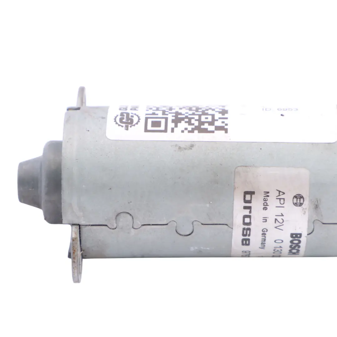 Vorder Sitz Verstellung Motor Einheit Rechts für Audi A5 8T mit Teilenummer 0130002650 Audi A5 8T Vorder Sitz Verstellung Motor Einheit Rechts - SKU 0130002650 - Teilenummer 0130002650