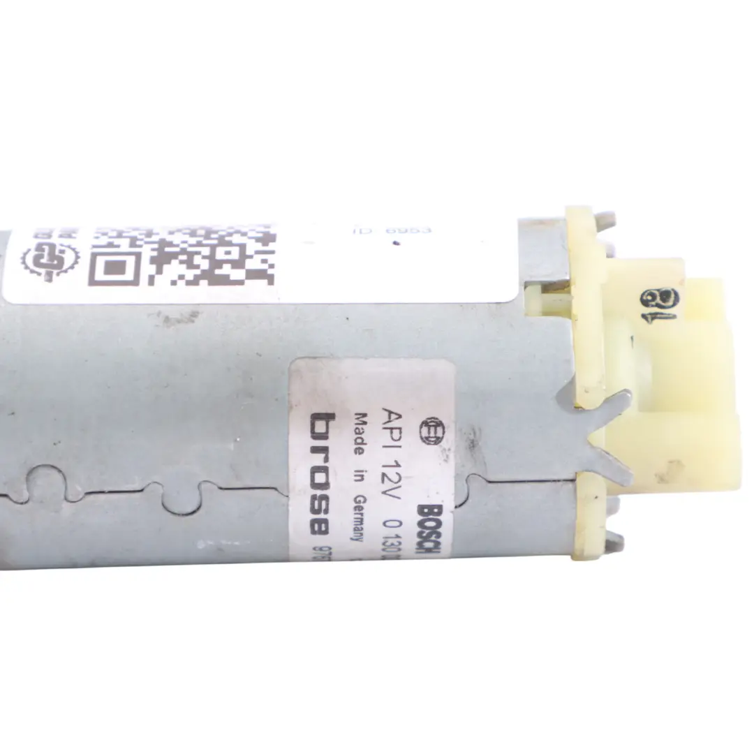 Audi A5 8T Unidad De Control Motor Ajuste Asiento Delantero Derecho - SKU 0130002650 - Número de pieza 0130002650