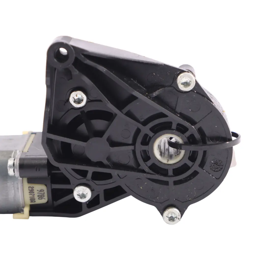 W207 Seat Adjustment Motor Front Seat Actuator Unit Mercedes - SKU 0390203330 - Part number 0390203330
