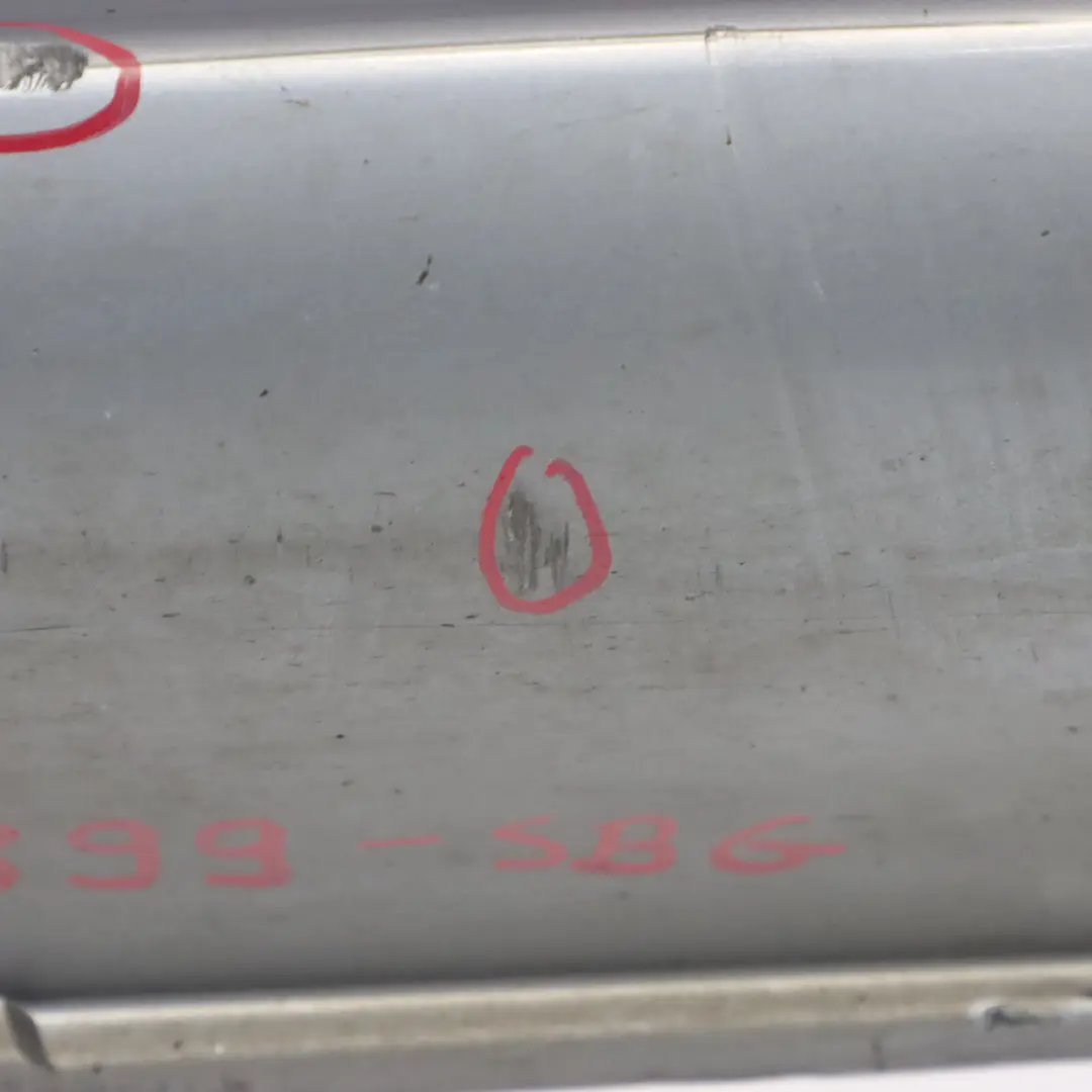 M-Pakiet Próg Lewy Listwa Progowa Nakładka Silvergrau Szary A08 do BMW E60 M5 o numerze 0396899 BMW E60 M5 M-Pakiet Próg Lewy Listwa Progowa Nakładka Silvergrau Szary A08 - SKU 0396899-SBG - Numer Części 0396899