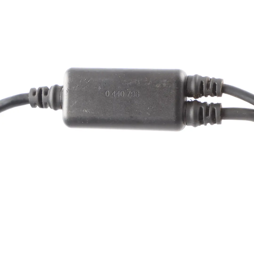 Cable Adapter For Apple IPod to BMW X5 E70 with Part number 0440796 BMW X5 E70 Cable Adapter For Apple IPod - SKU 0440796 - Part number 0440796