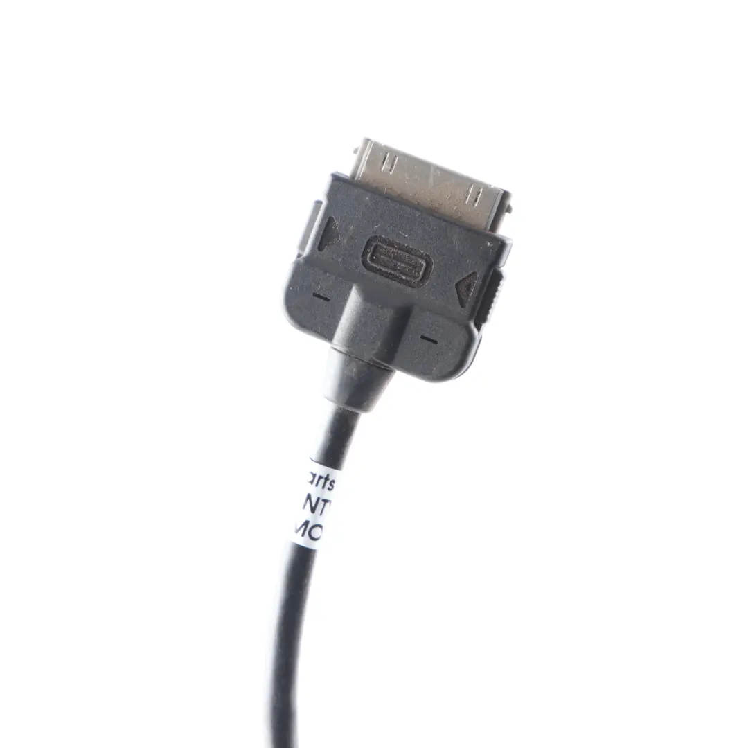 BMW X5 E70 Cable Adapter For Apple IPod - SKU 0440796 - Part number 0440796