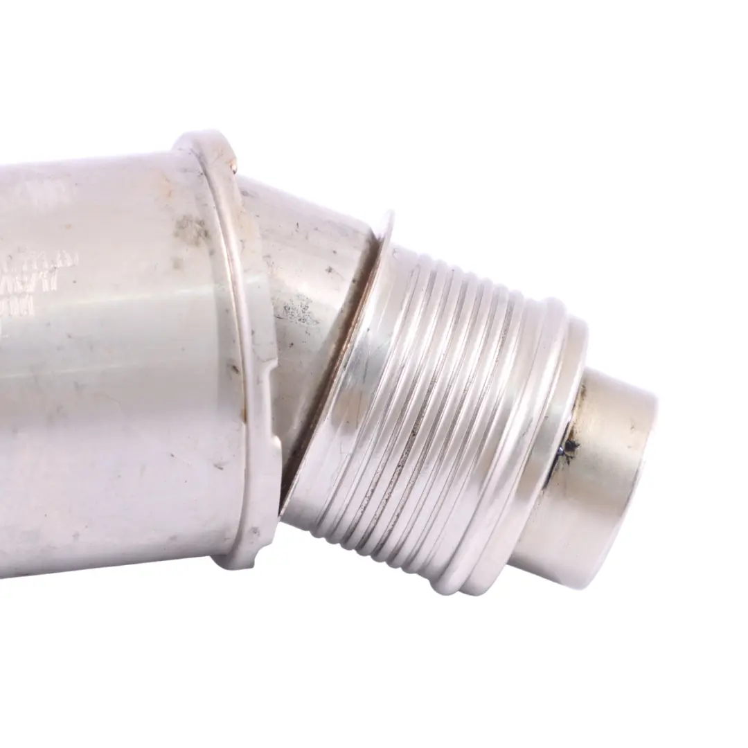 DGCA Turbo Salida Manguera Amortiguador Tubo para Audi A3 8V 2.0 TDI con número de pieza 04L131111AD Audi A3 8V 2.0 TDI DGCA Turbo Salida Manguera Amortiguador Tubo - SKU 04L131111AD - Número de pieza 04L131111AD