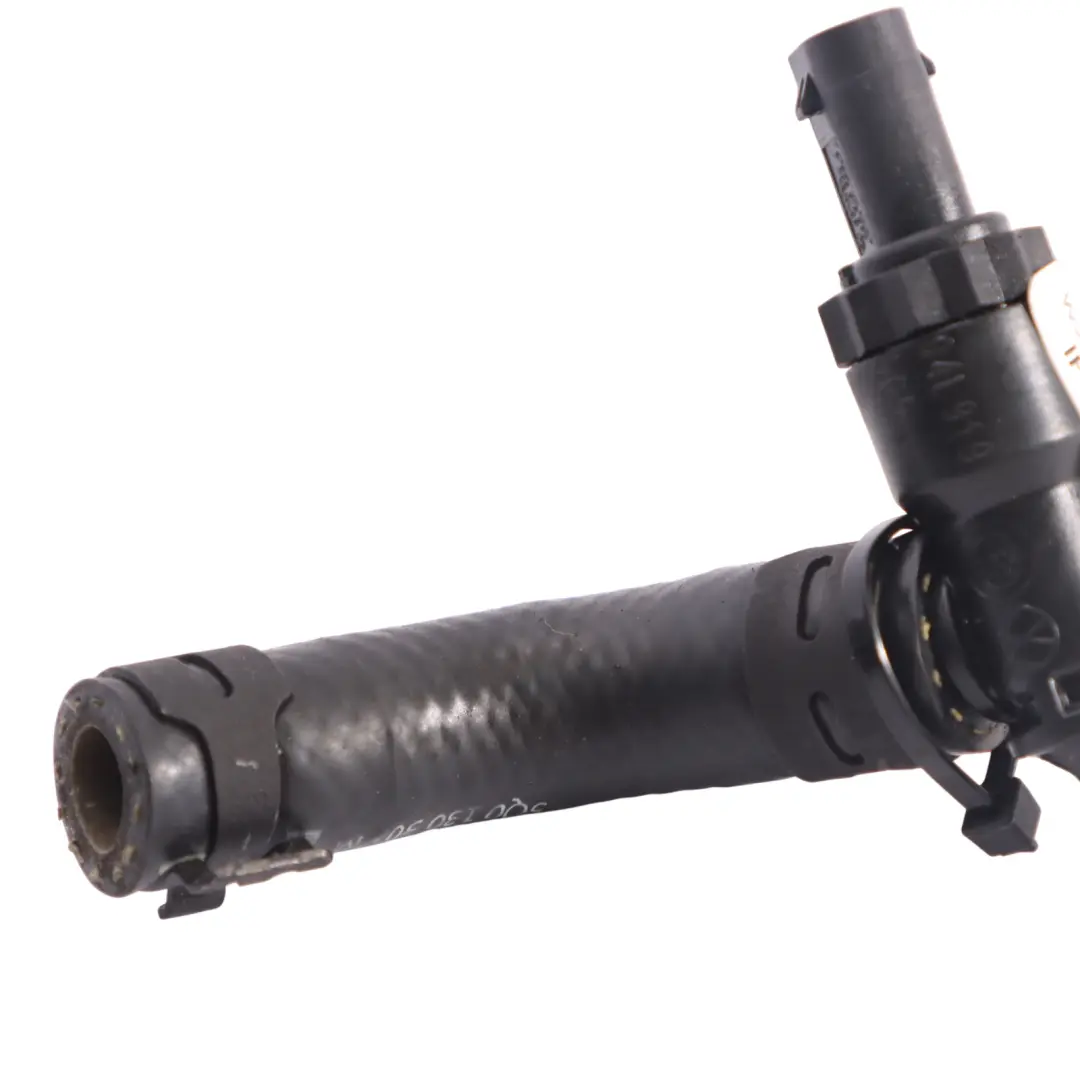 Audi A3 8V 2.0 TDI DGCA Diesel Sensor Temperatura Combustible Control - SKU 04L919824 - Número de pieza 04L919824