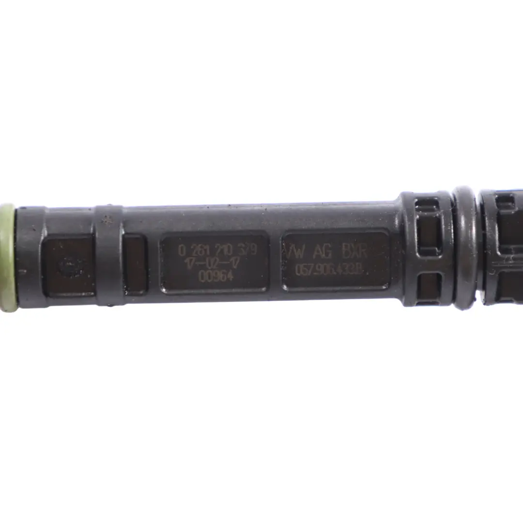 4N Czujnik Położenia Wału Korbowego do Audi S4 B9 A5 F5 Q7 o numerze 057906433B Audi S4 B9 A5 F5 Q7 4N Czujnik Położenia Wału Korbowego - SKU 057906433B - Numer Części 057906433B