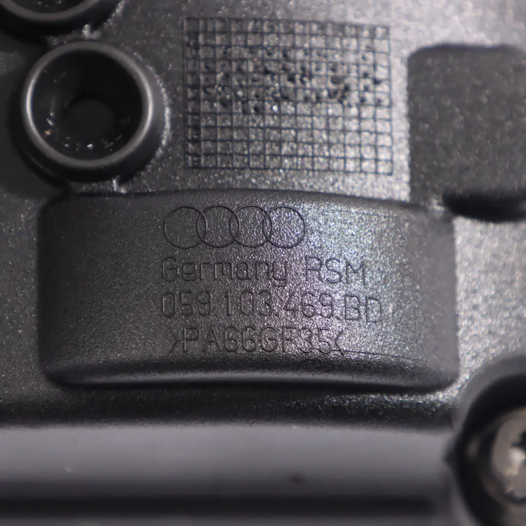 Cylinder Head Rocker Cover 3.0 TDI Cylinder 4-6 to Audi Q7 4L Engine with Part number 059103469AR Audi Q7 4L Engine Cylinder Head Rocker Cover 3.0 TDI Cylinder 4-6 - SKU 059103469AR - Part number 059103469AR