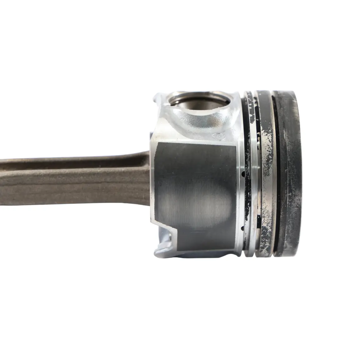 CGKA Piston Connecting Rod to Audi A4 B8 A5 8T 2.7 TDI Diesel with Part number 059107065DM Audi A4 B8 A5 8T 2.7 TDI Diesel CGKA Piston Connecting Rod - SKU 059107065DM - Part number 059107065DM