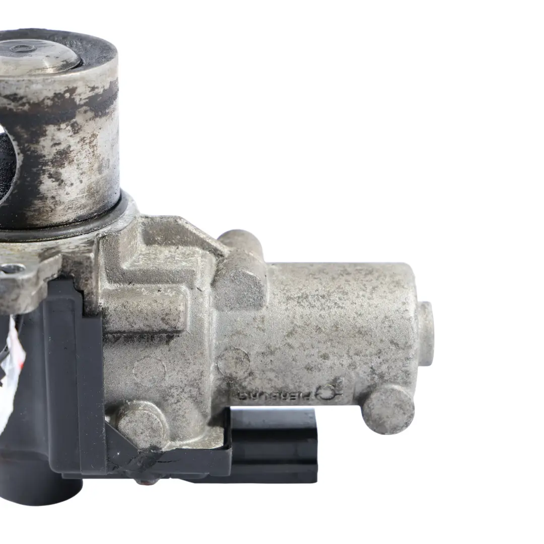 Vanne EGR pour Audi A4 B8 2.7 TDI Diesel à propos du numéro de pièce 059131502B Audi A4 B8 2.7 TDI Diesel Vanne EGR - SKU 059131502B - Numéro de pièce 059131502B