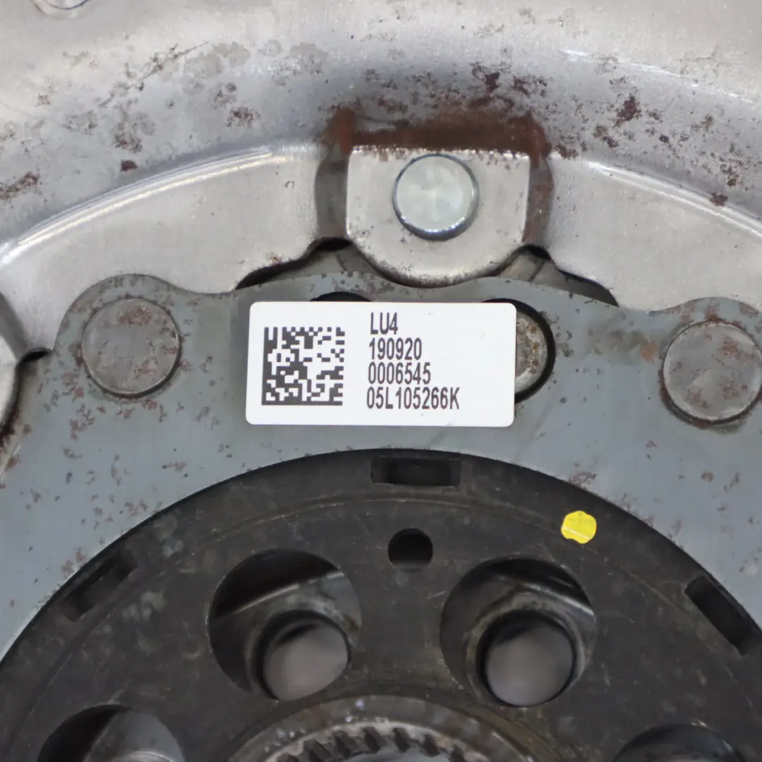 Zweimassen Schwungrad Kupplungs Rad für Audi Q2 GA mit Teilenummer 05L105266K Audi Q2 GA Zweimassen Schwungrad Kupplungs Rad - SKU 05L105266K - Teilenummer 05L105266K