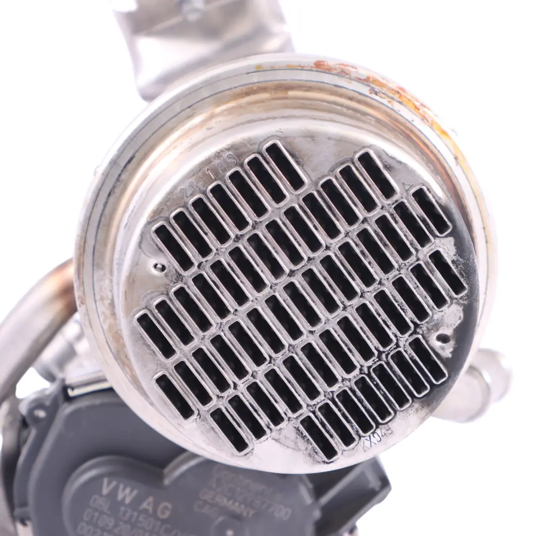 AGR Kühler AGR Ventil für Audi Q2 GA 2.0 TDI mit Teilenummer 05L131512C Audi Q2 GA 2.0 TDI AGR Kühler AGR Ventil - SKU 05L131512C - Teilenummer 05L131512C