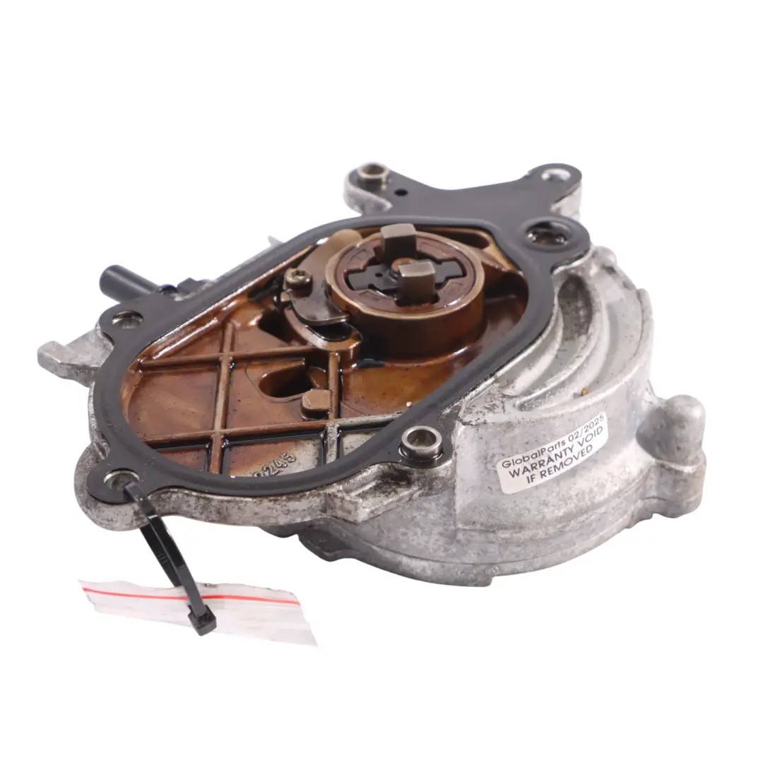 Vacuum Pump to Volkswagen Audi Seat Skoda 2.0 TDI Diesel Engine with Part number 05L145100B Volkswagen Audi Seat Skoda 2.0 TDI Diesel Engine Vacuum Pump - SKU 05L145100B - Part number 05L145100B