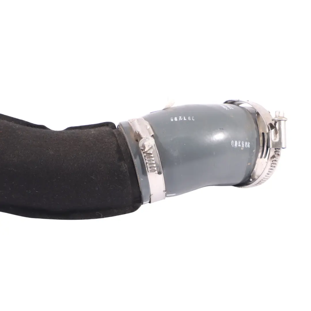 Lade Luft Kühler Rohr Ansaug Schlauch Leitung für Audi Q2 GA 2.0 TDI mit Teilenummer 05L145762D Audi Q2 GA 2.0 TDI Lade Luft Kühler Rohr Ansaug Schlauch Leitung - SKU 05L145762D - Teilenummer 05L145762D