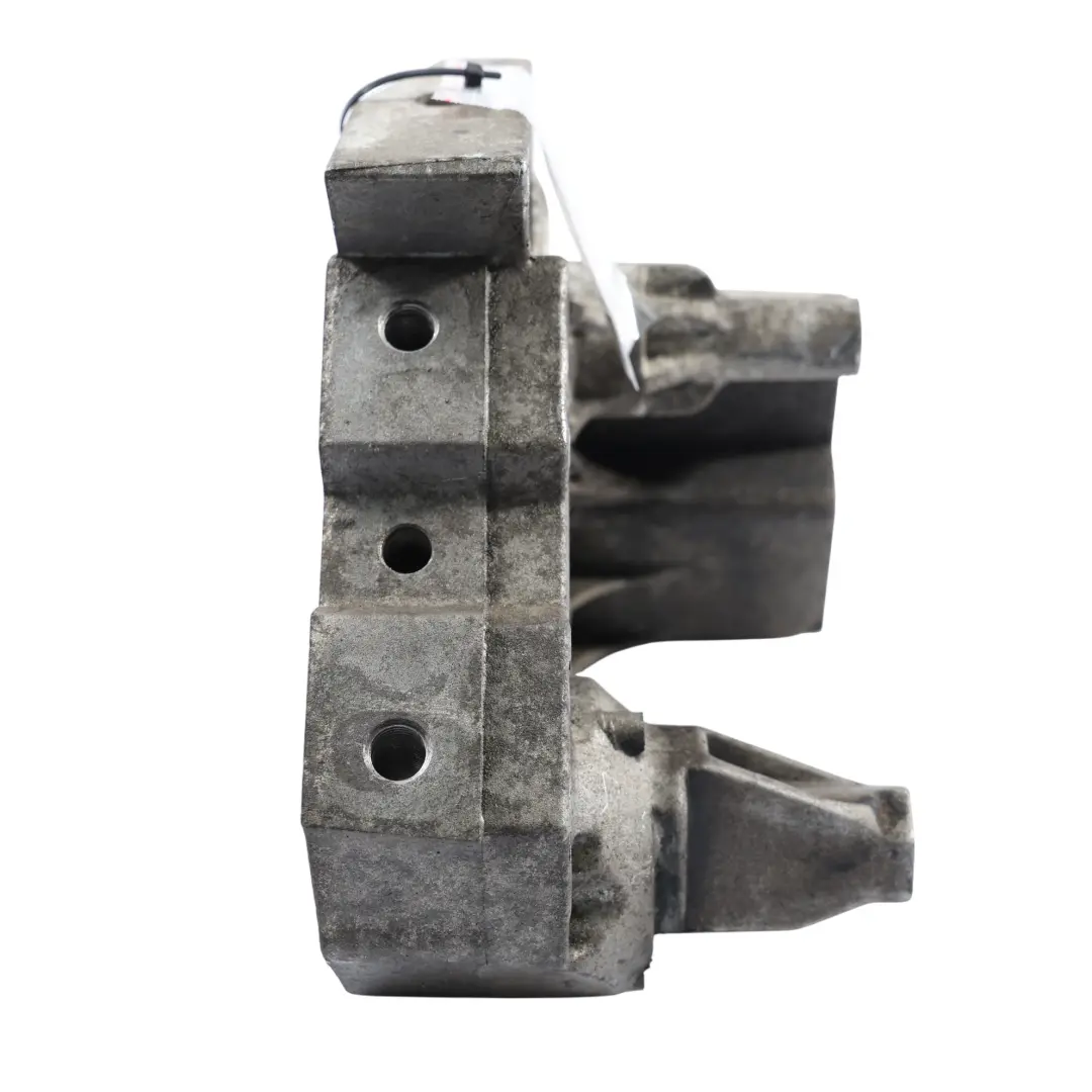 Halterung Halter Rechts für Audi TT 8J 2.0 TFSI Motor mit Teilenummer 06F199207H Audi TT 8J 2.0 TFSI Motor Halterung Halter Rechts - SKU 06F199207H - Teilenummer 06F199207H