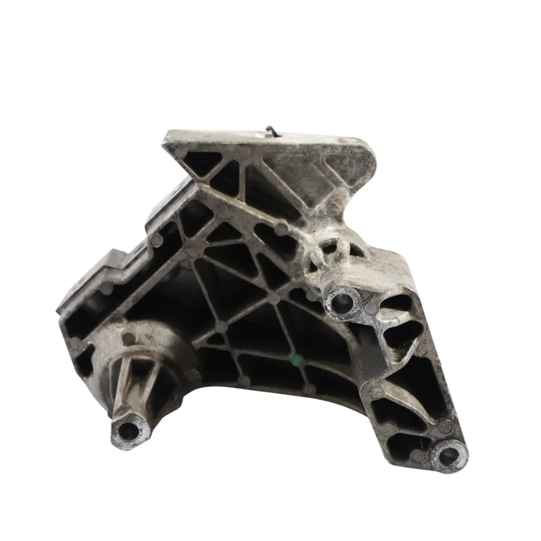 Mount Bracket Support Holder Right O/S to Audi TT 8J 2.0 TFSI Engine with Part number 06F199207H Audi TT 8J 2.0 TFSI Engine Mount Bracket Support Holder Right O/S - SKU 06F199207H - Part number 06F199207H