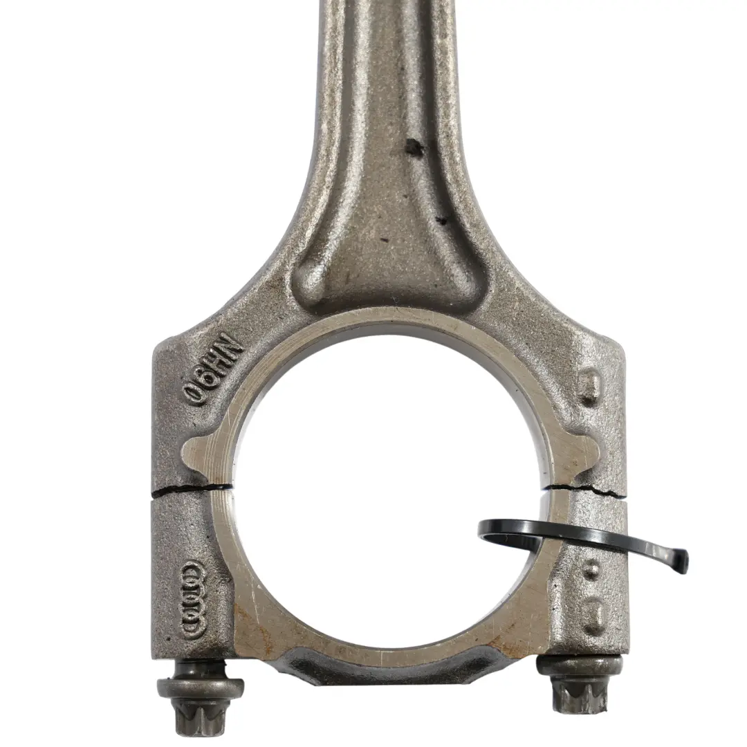 CDNB Petrol Engine Connecting Rod Piston to Audi A5 8T 2.0 TFSI with Part number 06H107065DM Audi A5 8T 2.0 TFSI CDNB Petrol Engine Connecting Rod Piston - SKU 06H107065DM - Part number 06H107065DM