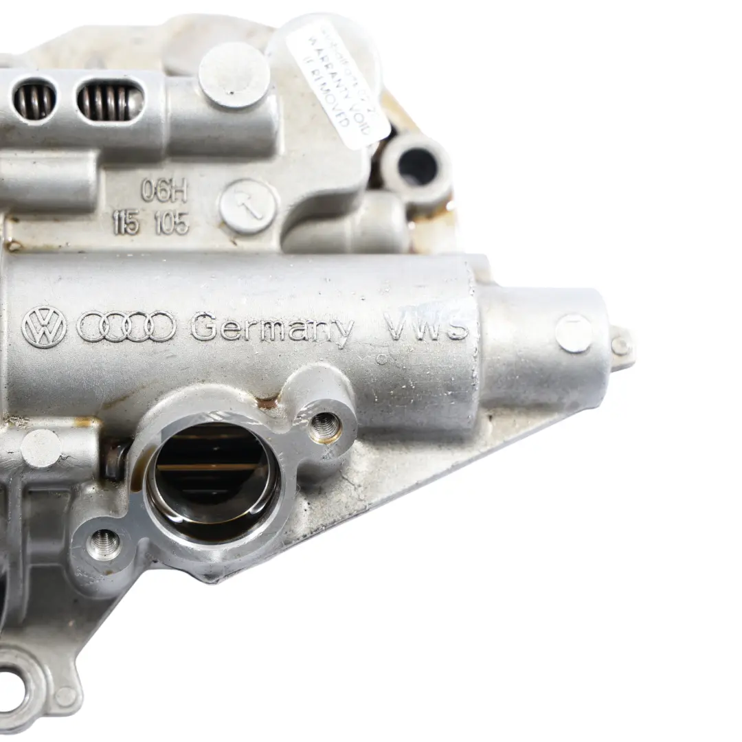 Silnik Benzynowy Pompa Oleju do Audi S3 8V 2.0 TFSI QUATTRO o numerze 06H115105FL Audi S3 8V 2.0 TFSI QUATTRO Silnik Benzynowy Pompa Oleju - SKU 06H115105FL - Numer Części 06H115105FL